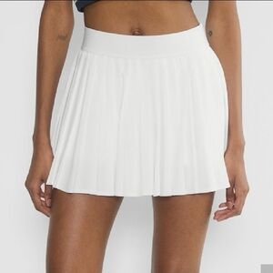 White Aritzia Athletic Skort